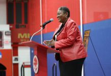 MLK Day sparks student service