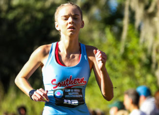 Cross country starts season at UF Invitational