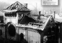 Hillel hosts Kristallnacht remembrance