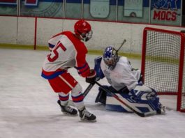 Hockey Senior Spotlight: Jamie Calhoun