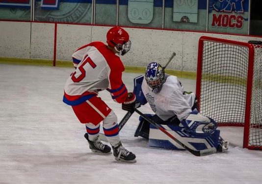 Hockey Senior Spotlight: Jamie Calhoun