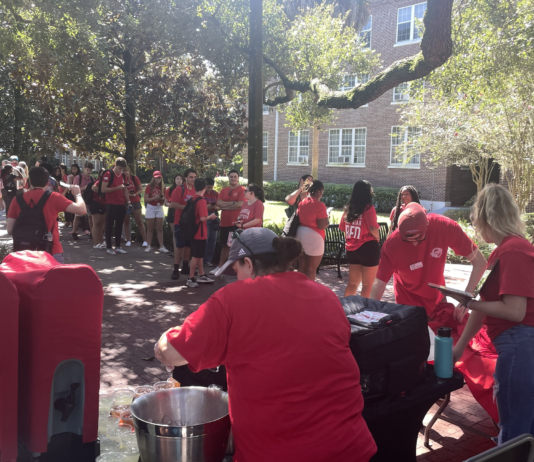Red Friday | SGA Senator applications close on Sept. 14