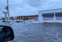 Students encounter devastating floods in southwest Florida