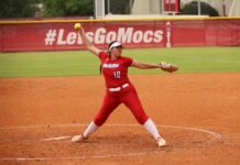 Softball looks to maximize on remaining conference matchups and improve record