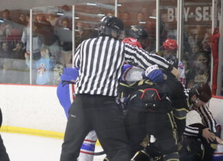 Men’s hockey senior night ends in thrilling tie against UCF