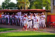 Baseball obliterates school stolen base record, beats Tampa