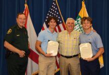Students receive Sheriff’s Commendation for saving Lakeland man’s life