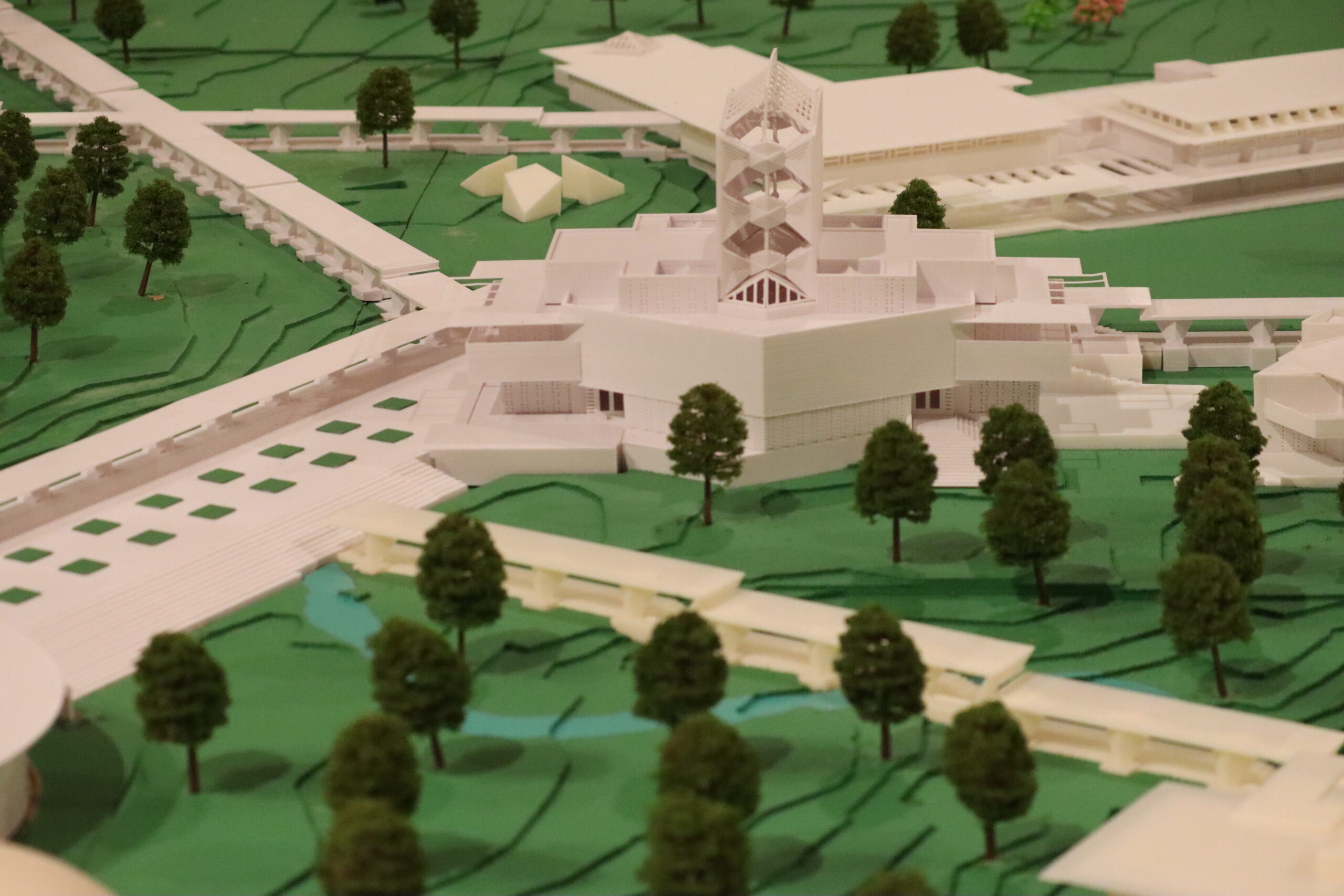 Frank Lloyd Wright and the College of Tomorrow – The Southern