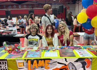 Graphic design students bulid community through LAME club